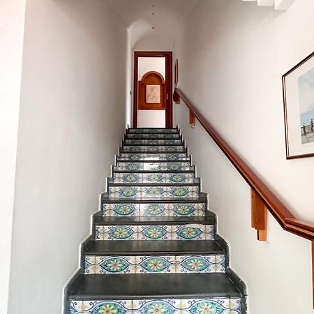 B&B Villa Irma Сорренто Экстерьер фото